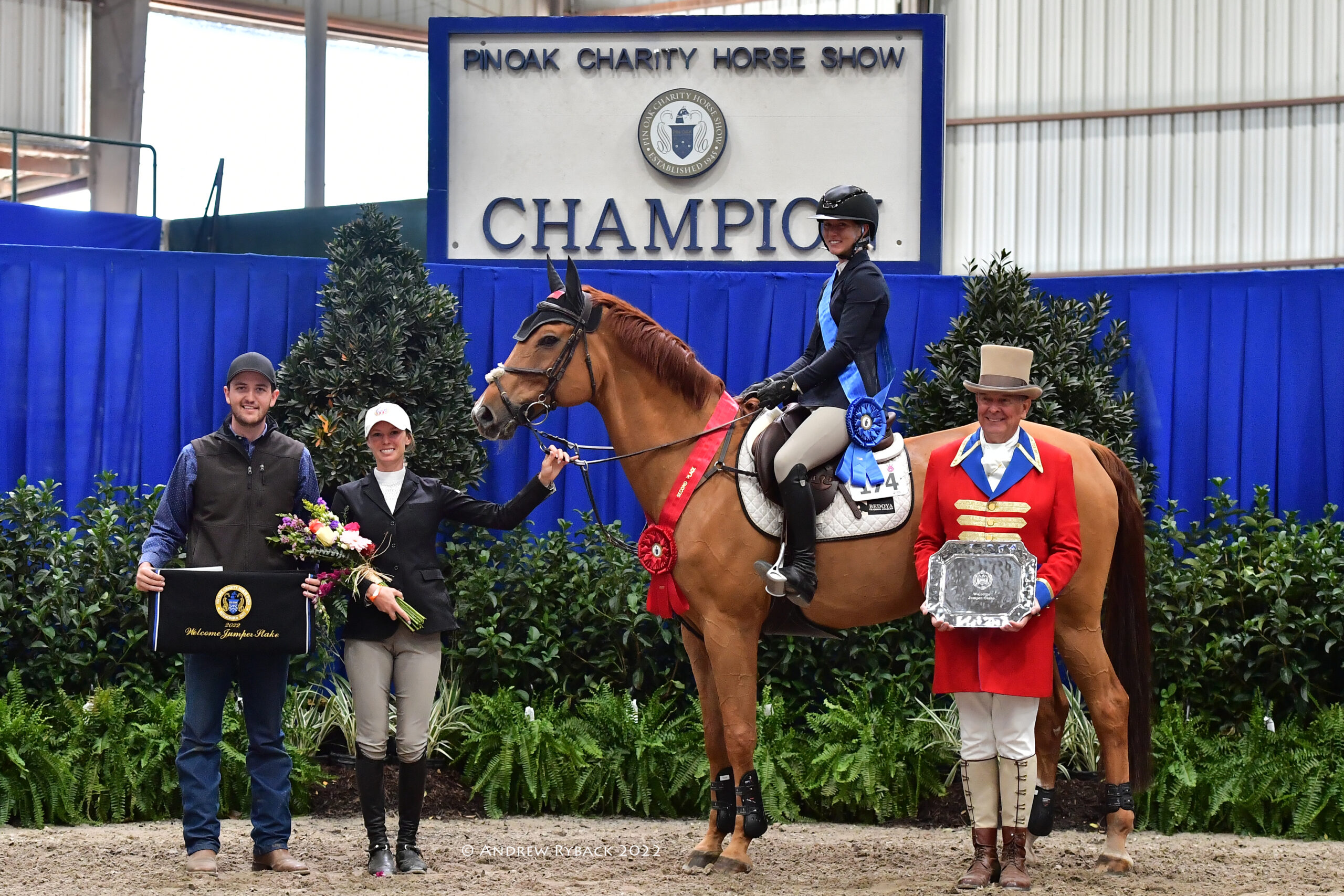 Jacqueline Ruyle Rides to Finish in 10,000 Jumper